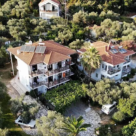 Olive Garden Chrisi Ammoudia