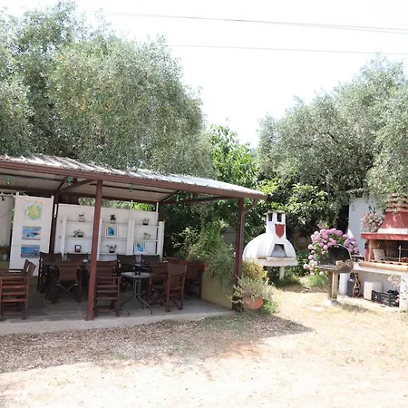 Olive Garden And Apartmán