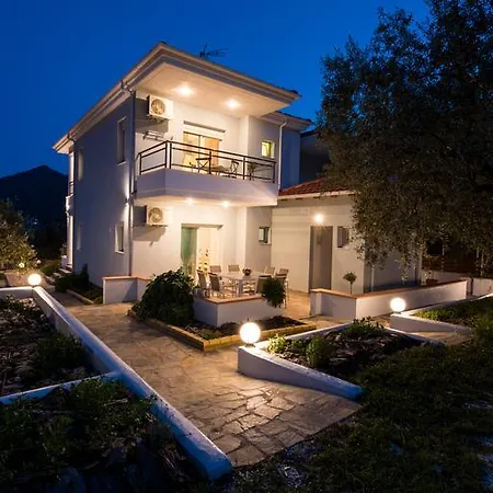Olive Garden * Chrisi Ammoudia