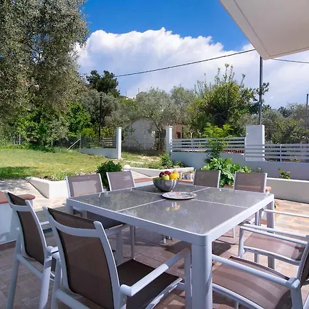 Olive Garden Villas *